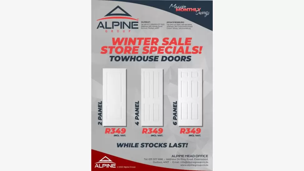 R349 2/4/6 PANEL DEEP MOULDED WHITE TOWNHOUSE DOORS