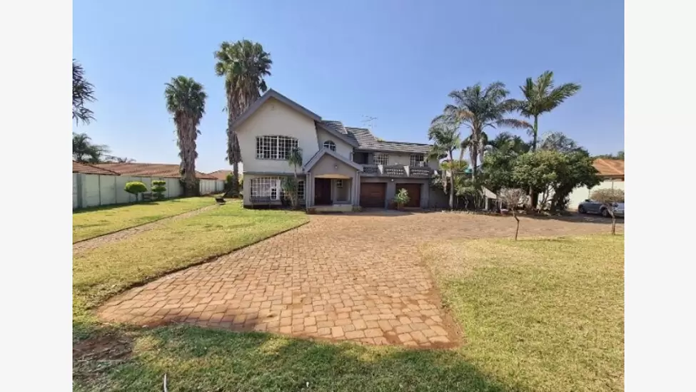 R3,250,000 3 bedroom house with 2 flatlets for sale in annlin - other, pretoriatshwane