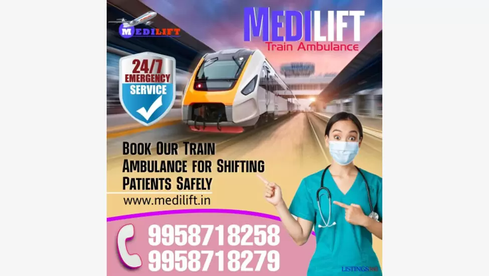 Medilift Train Ambulance Services in Delhi with Highly Experienced Medical Crew